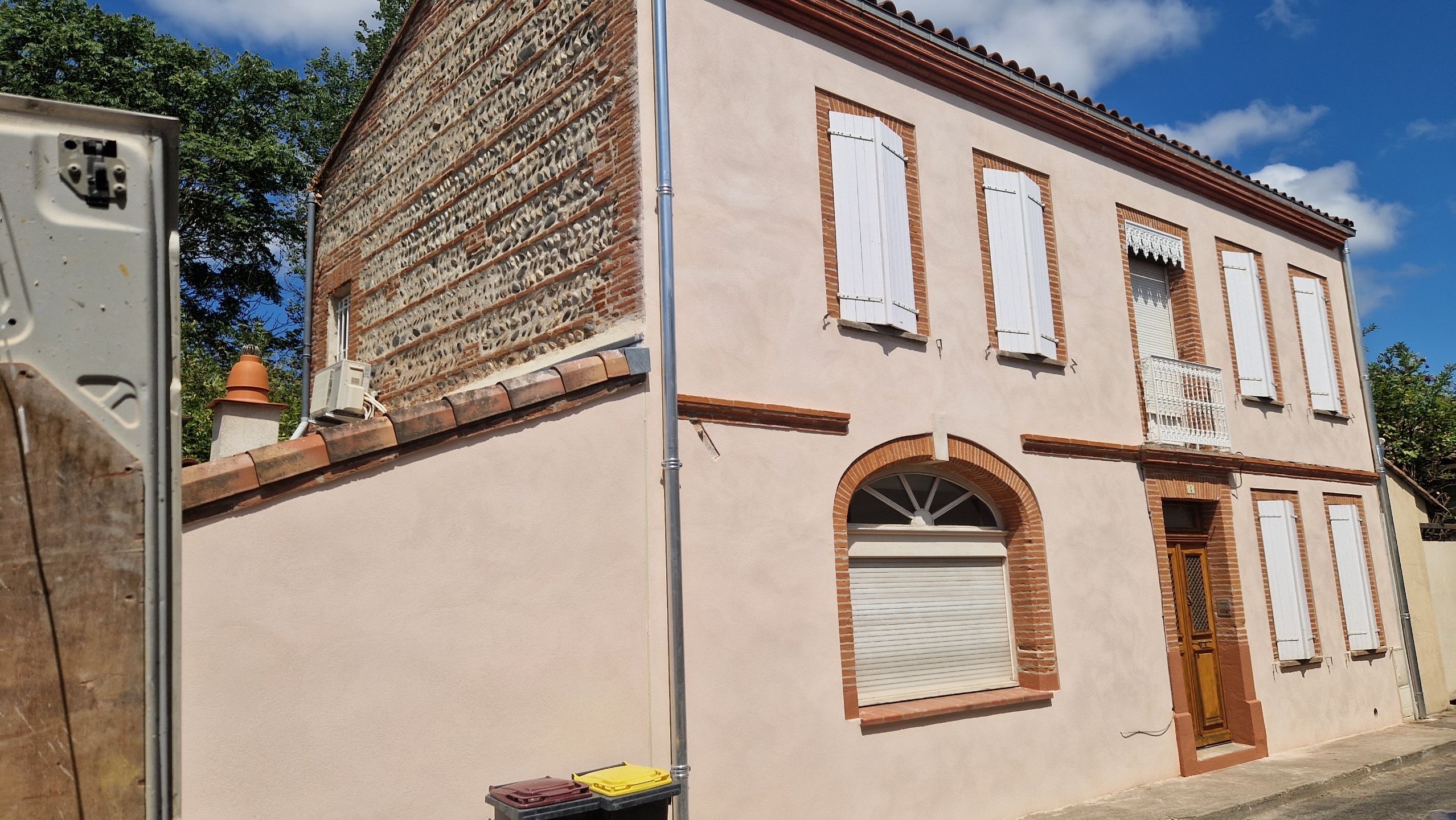 Ravalement de façade sur la commune de Lavernose-Lacasse