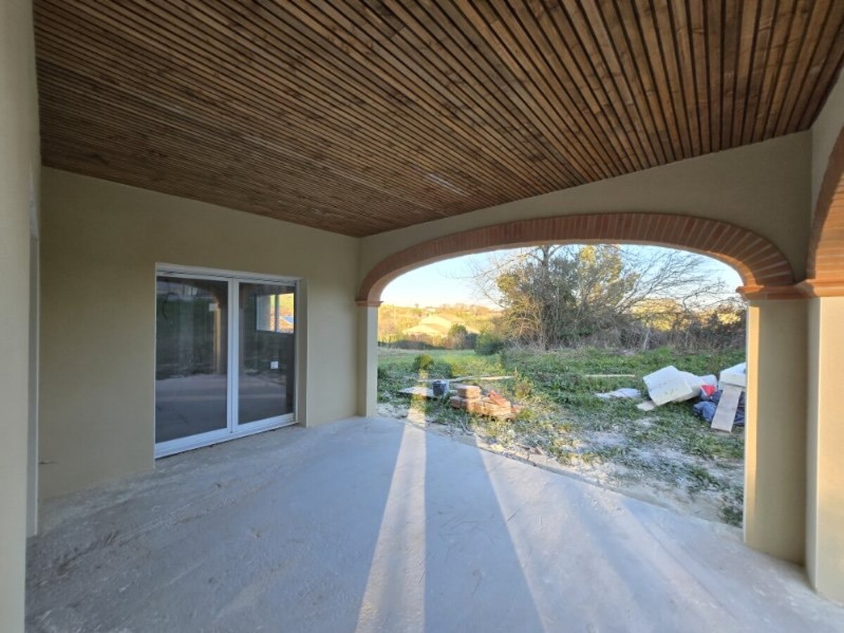 Enduit finition grattée teinte jaune Touraine de chez PRB à Mauzac (31410)